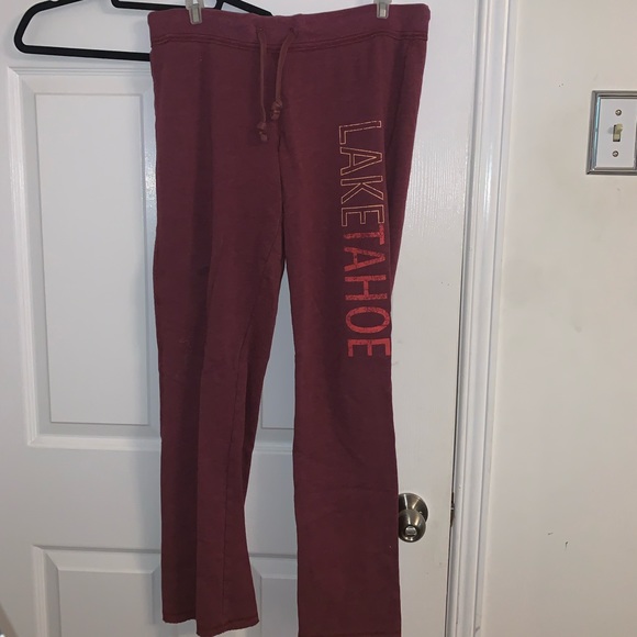 Lake Tahoe sweaters - Picture 1 of 2